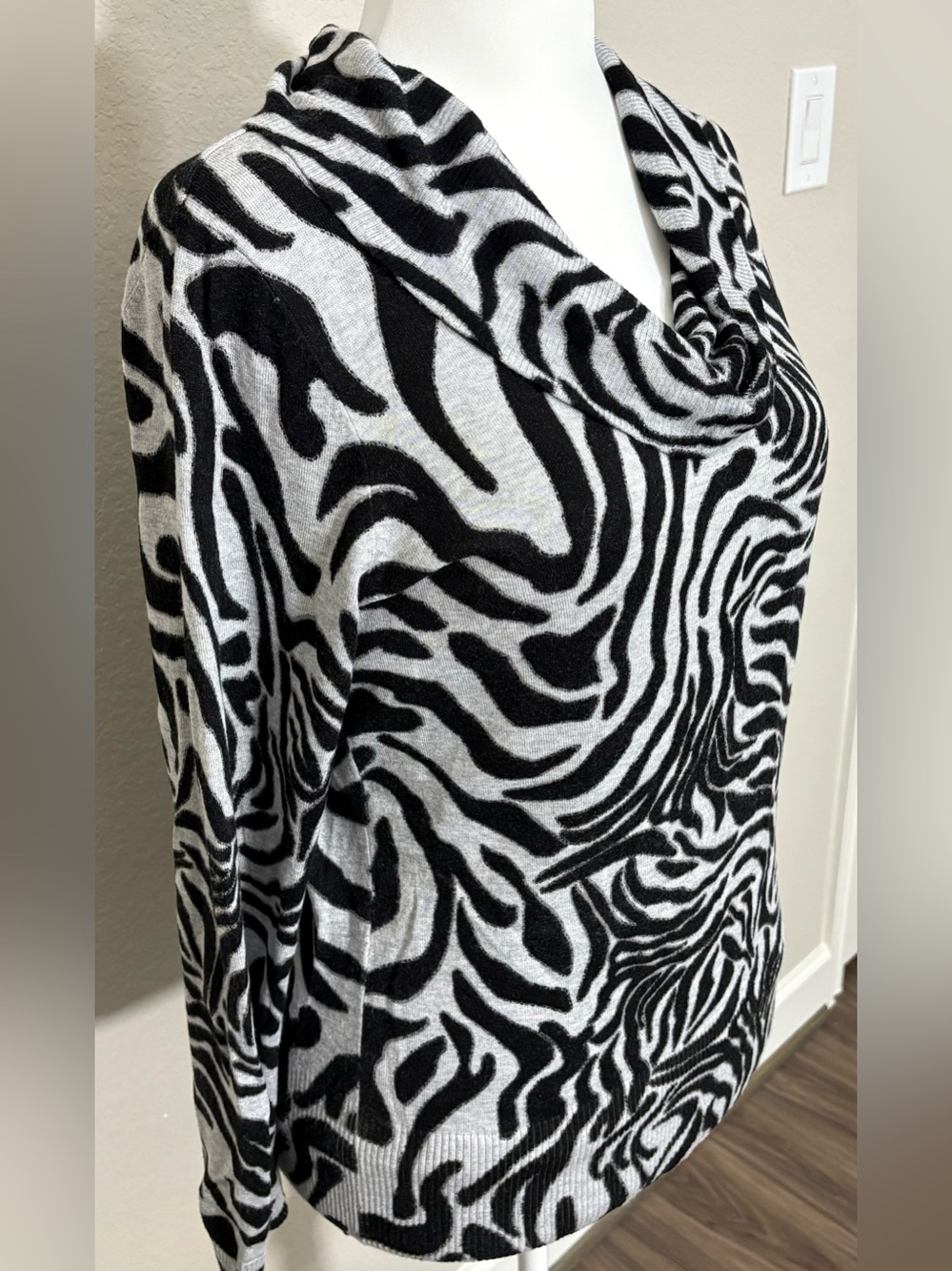 Chico's Black Gray Zebra Print Cowl Neck Sweater Size 12